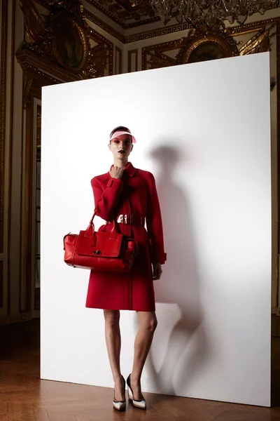 Look 18